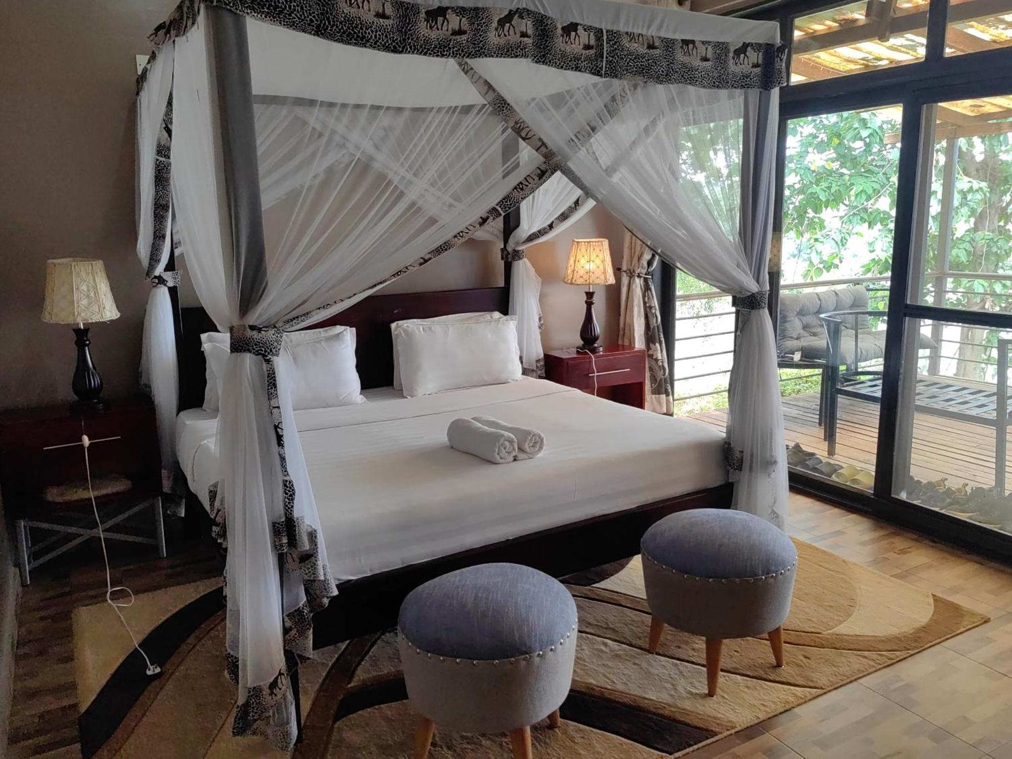 Living Waters Resort Jinja Exterior photo