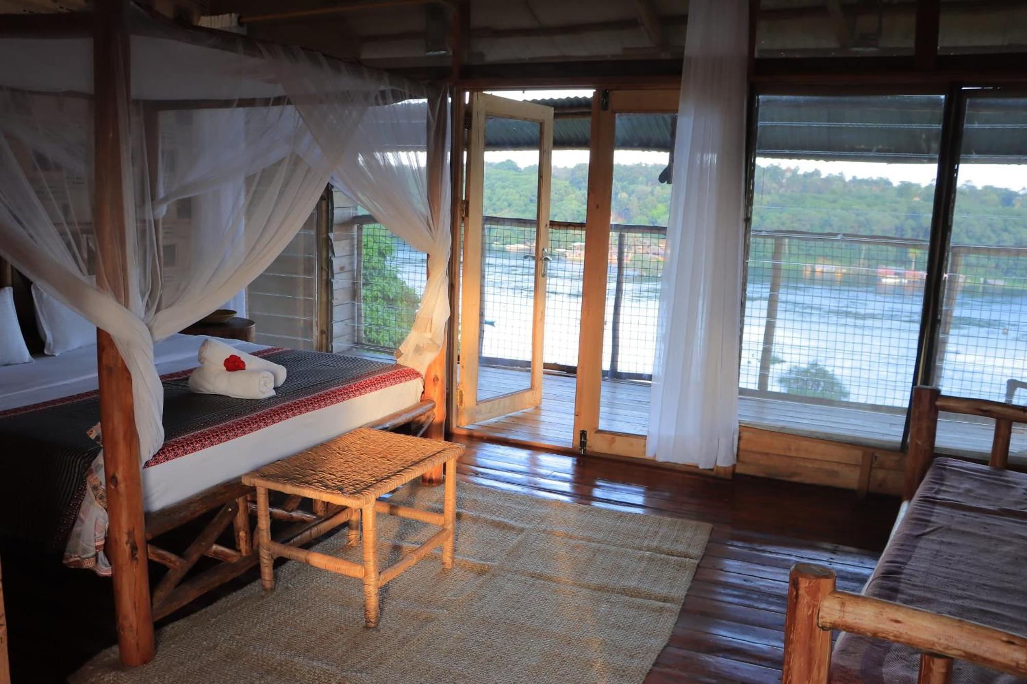 Living Waters Resort Jinja Exterior photo