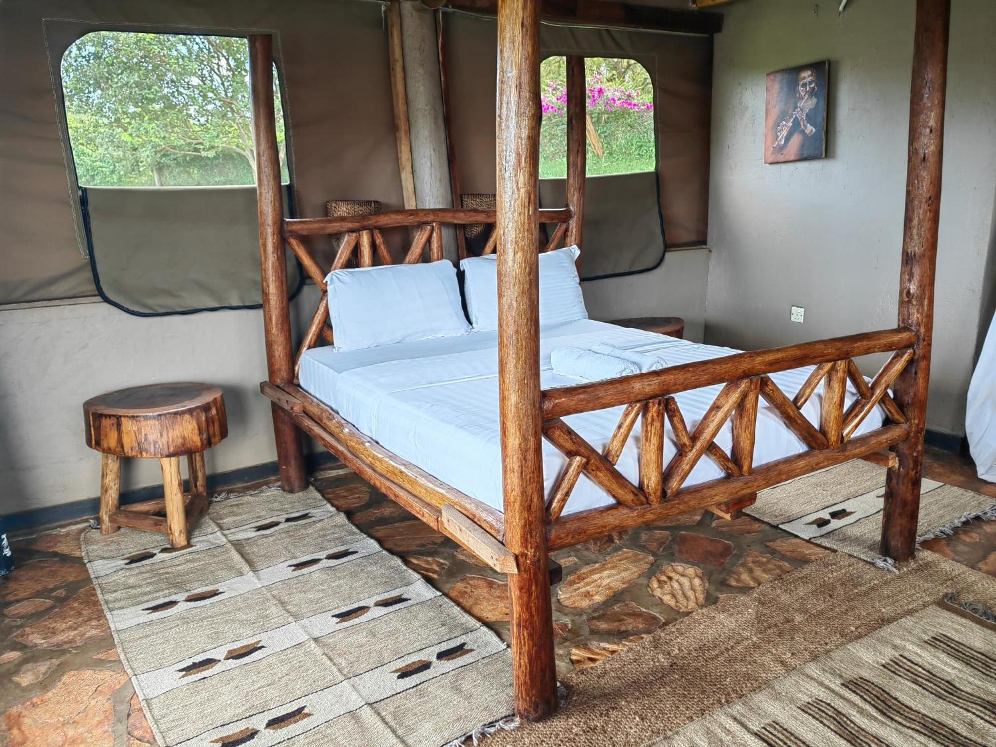 Living Waters Resort Jinja Exterior photo