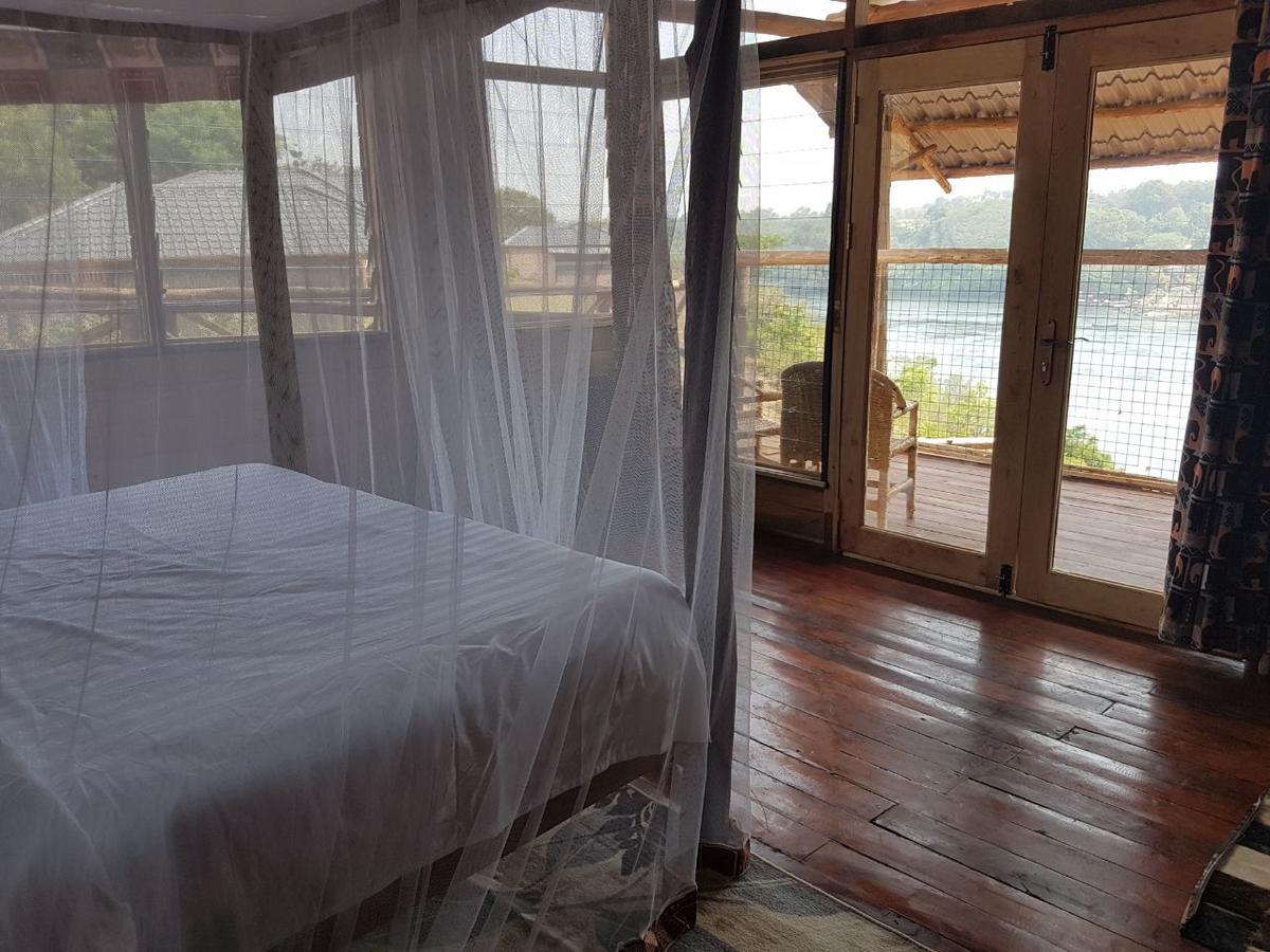 Living Waters Resort Jinja Room photo