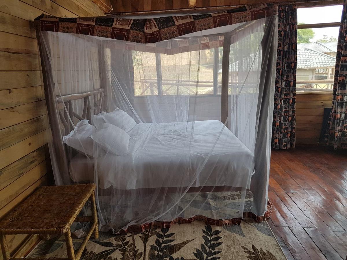 Living Waters Resort Jinja Exterior photo