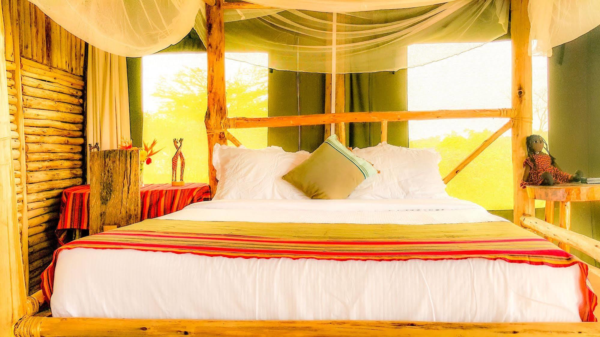 Living Waters Resort Jinja Exterior photo