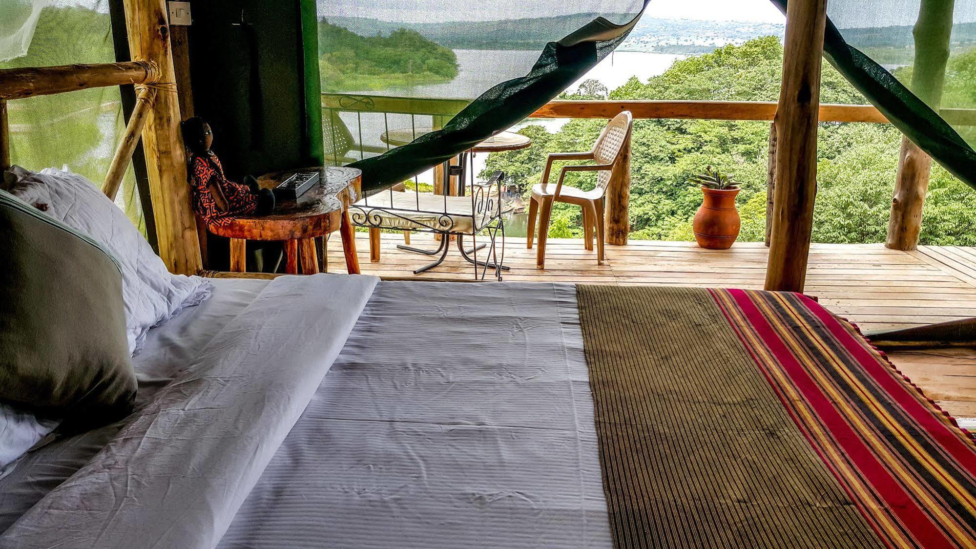 Living Waters Resort Jinja Exterior photo