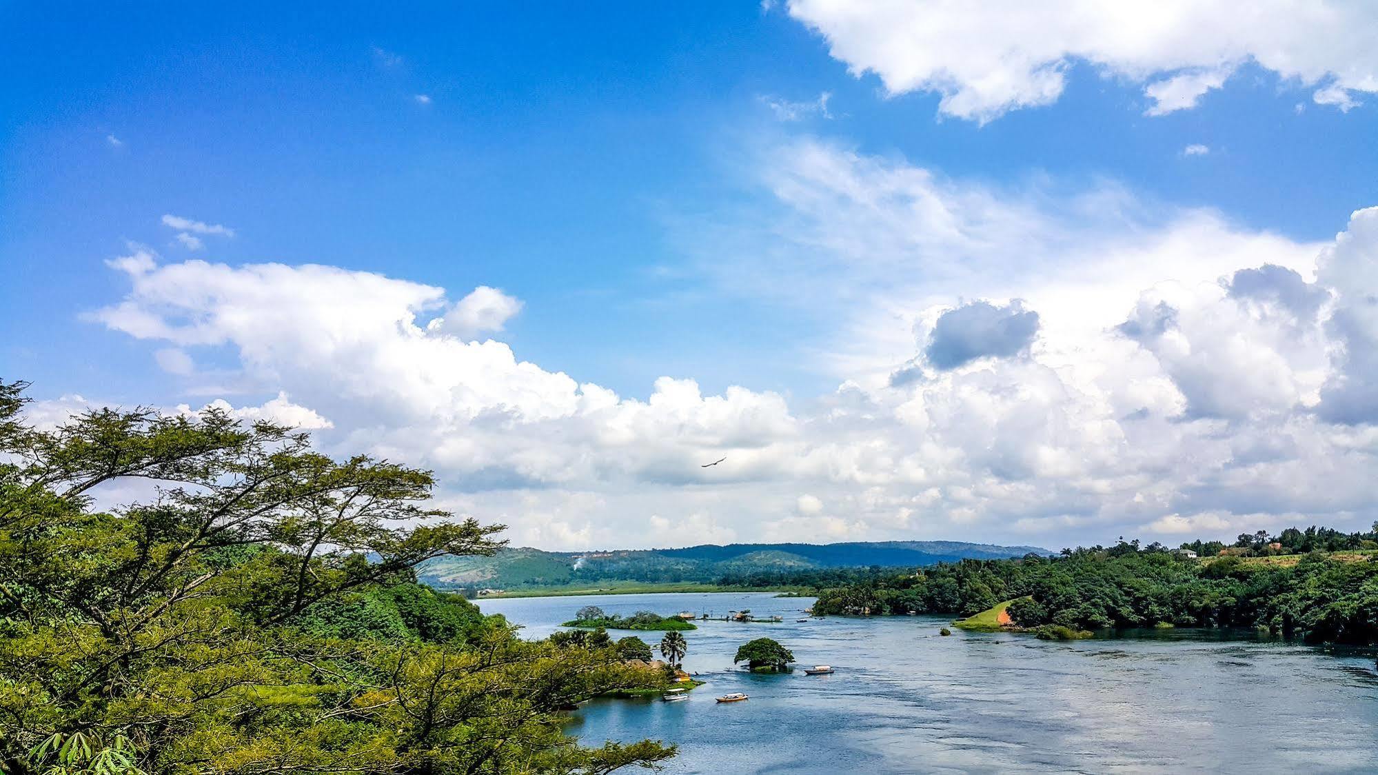 Living Waters Resort Jinja Exterior photo